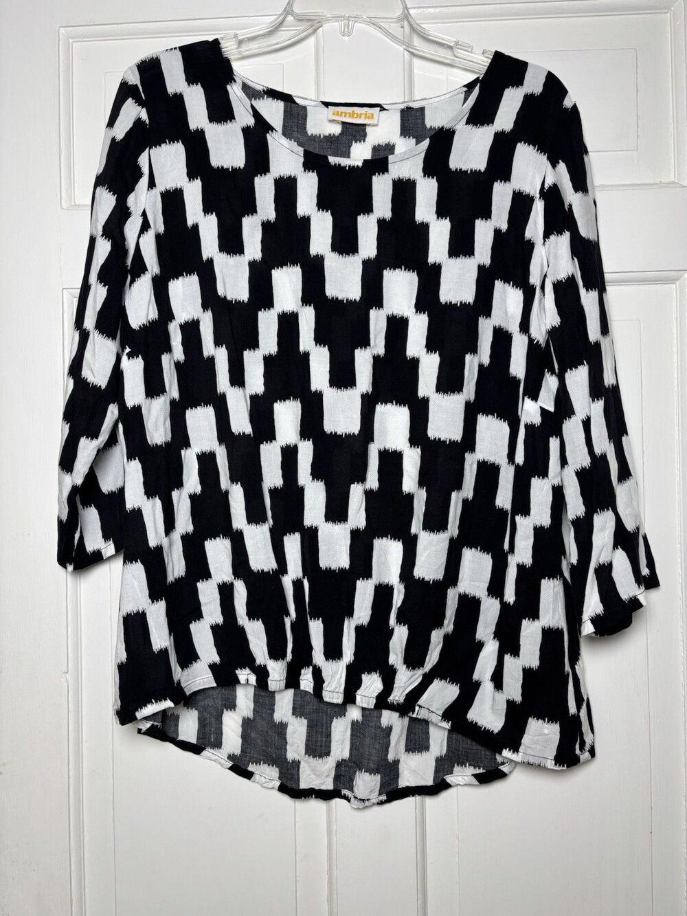 Ambria Black & White Checkered 3/4 Slv Round Neck Top Women’s XL Soft Workwear